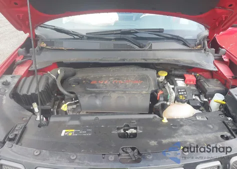 2022 Jeep Compass (Red) Edition 4X4 from USA, damaged, VIN 3C4NJDCB9NT136225